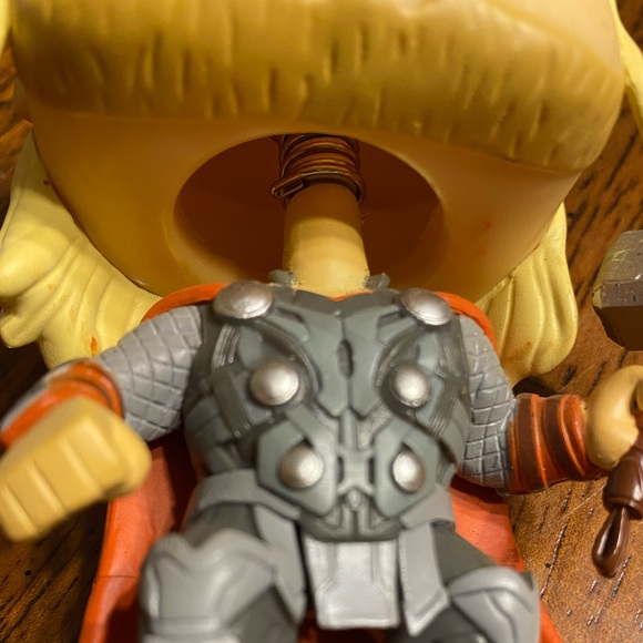 Marvels avenger, Ultron Thor Vinyl bobble head - Picture 6 of 7